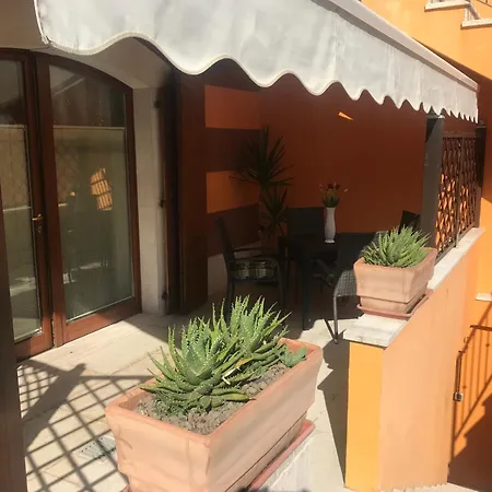 La Fontana Vecchia Apartmán *
